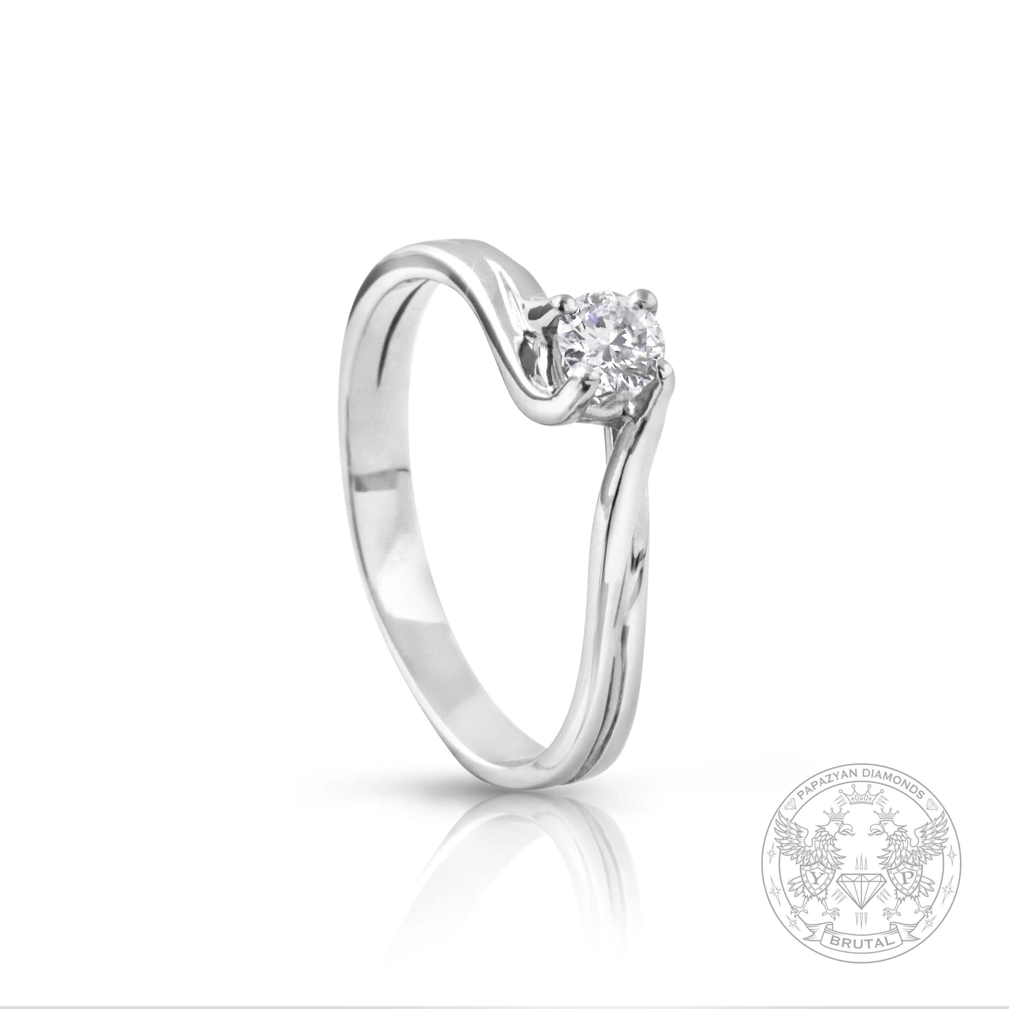 Годежен пръстен с диамант 0,26 ct в бяло злато 585