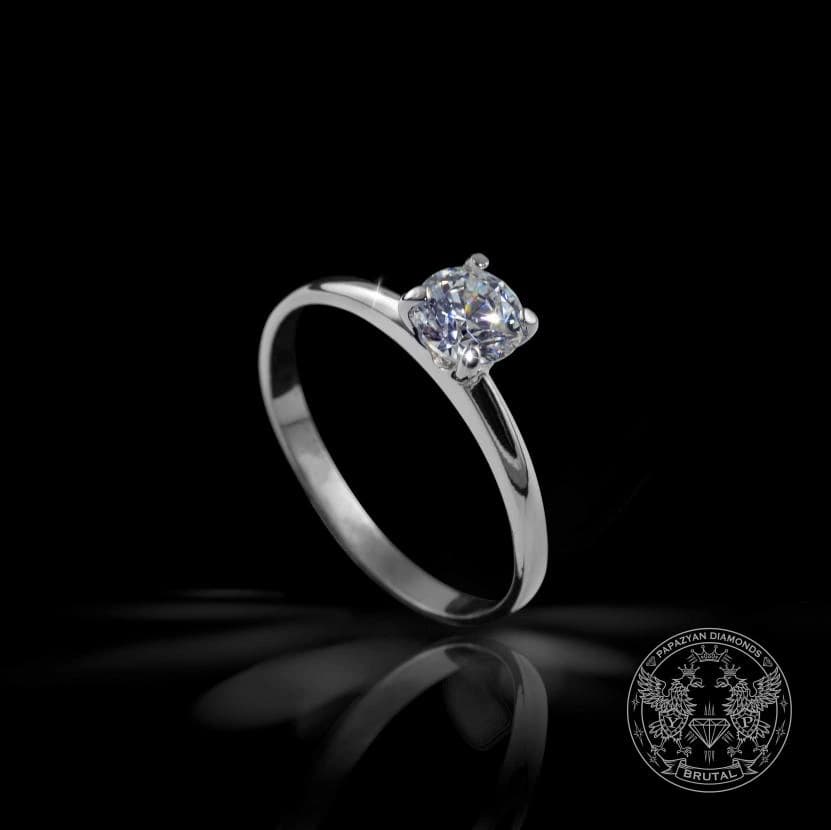 Годежен пръстен с диамант 0,58 ct в бяло злато 585