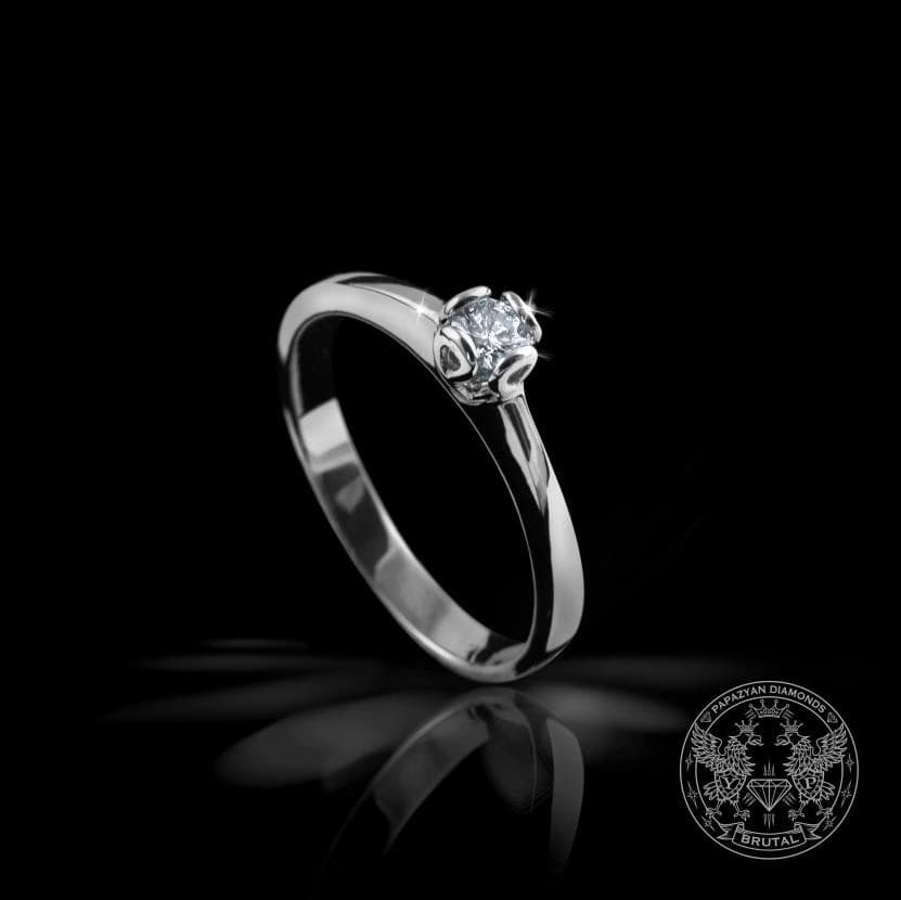 Годежен пръстен с диамант 0,15 ct в бяло злато 585