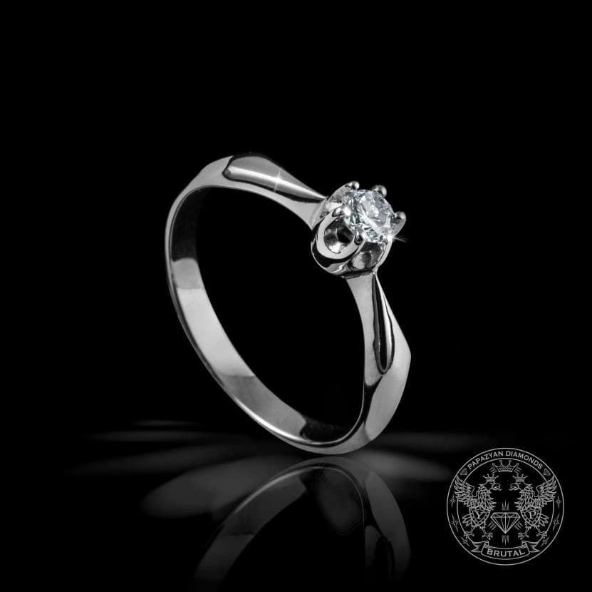 Годежен пръстен с диамант 0,2 ct в бяло злато 585