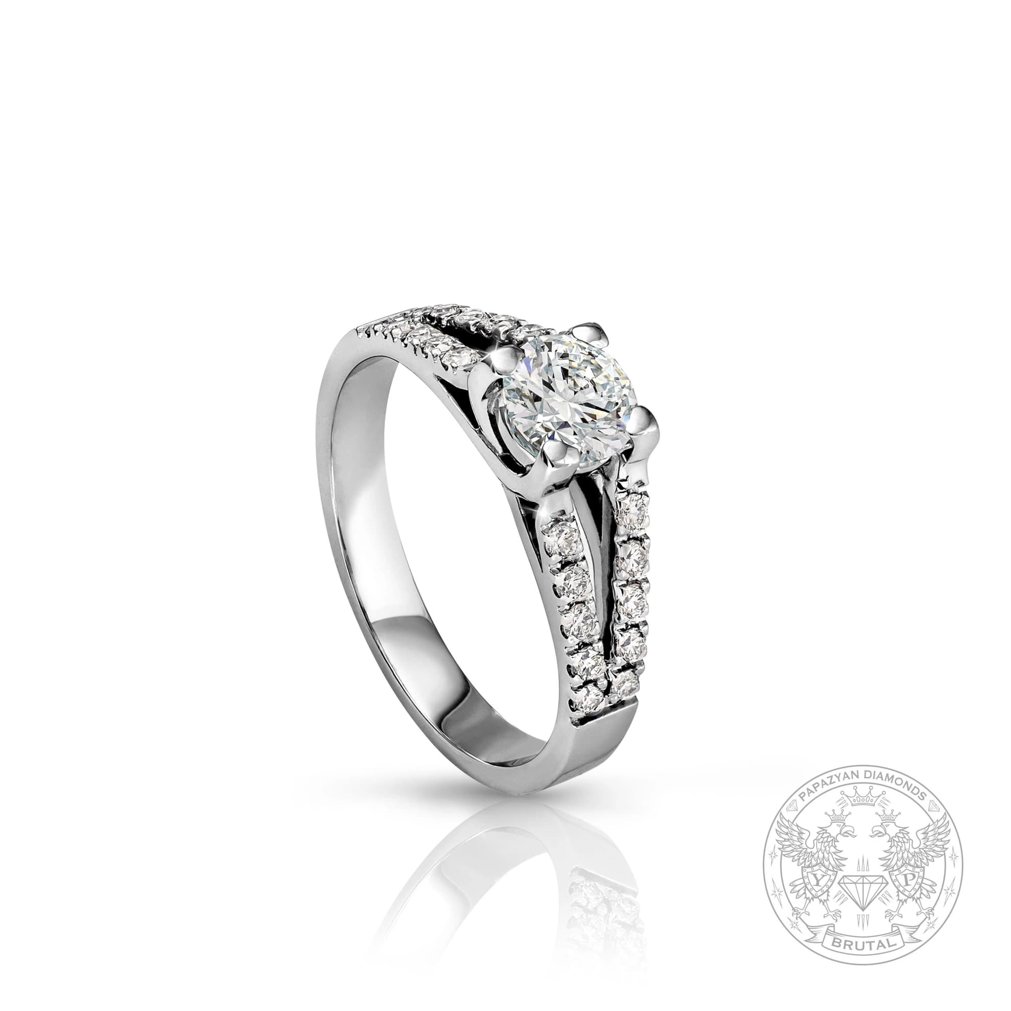 Годежен пръстен с диамант 0,51 ct и странични брилянти 0,15 ct в бяло злато 585 — GIA сертифициран