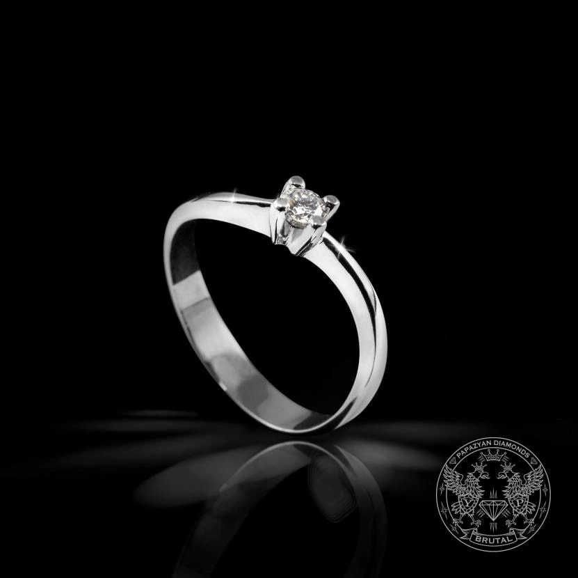 Годежен пръстен с диамант 0,11 ct в бяло злато 585 — снимка 1