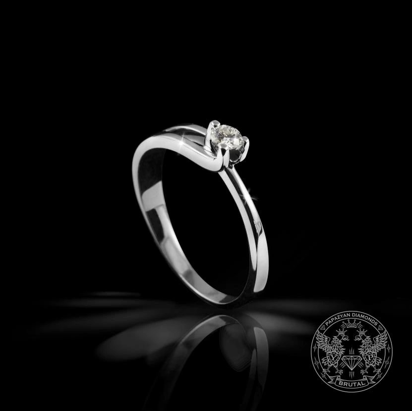 Годежен пръстен с диамант 0,1 ct в бяло злато 585 — снимка 1