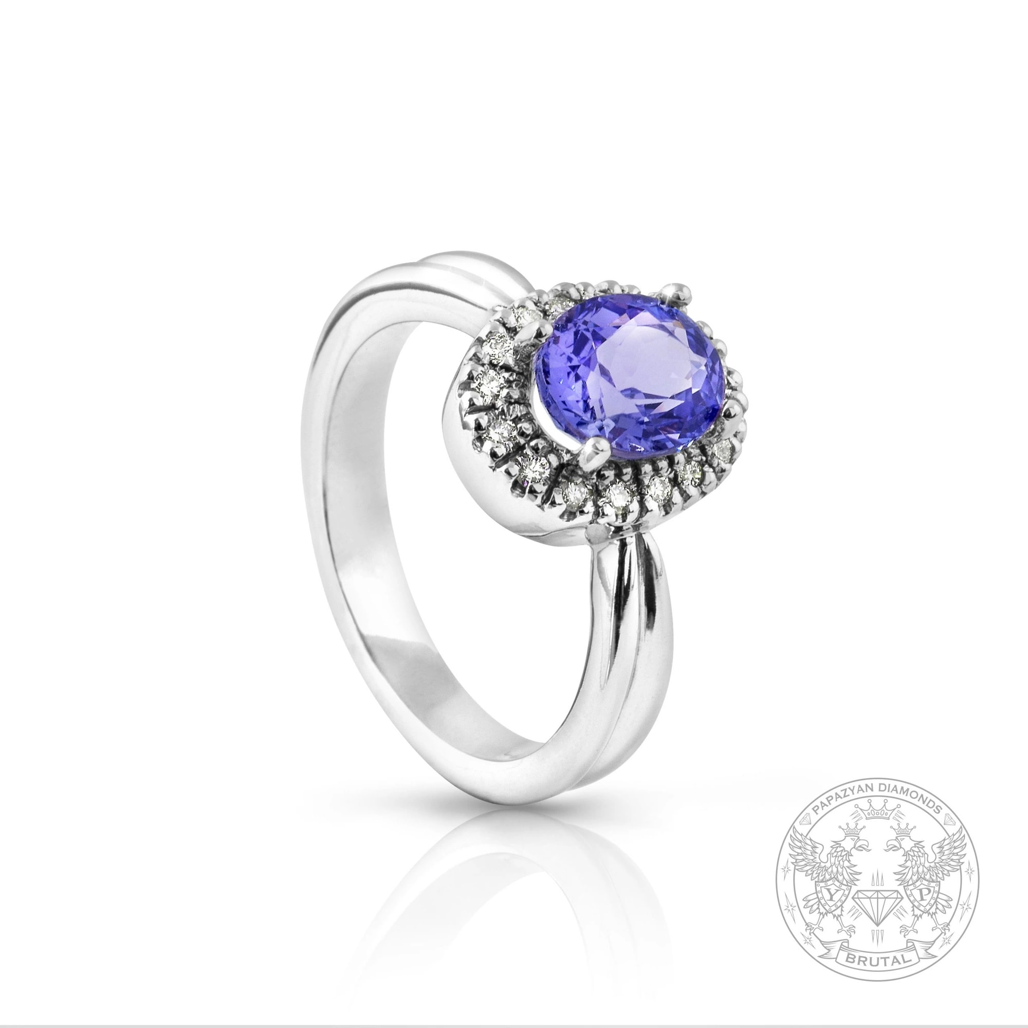 Годежен пръстен с танзанит 1,52 ct и странични брилянти 0,12 ct в бяло злато 750 — снимка 1