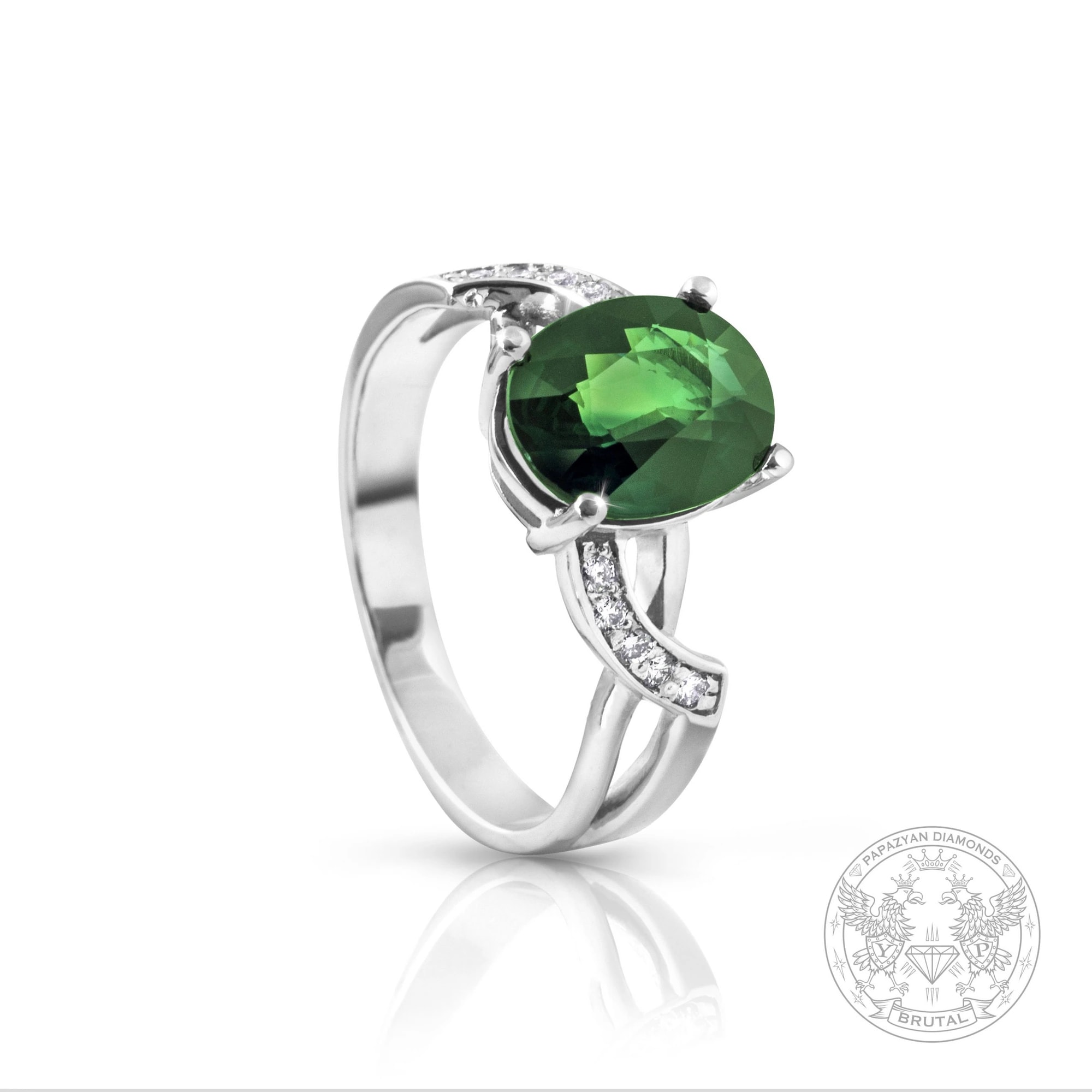 Годежен пръстен със сапфир 2,15 ct и странични брилянти 0,075 ct в бяло злато 750 — снимка 1
