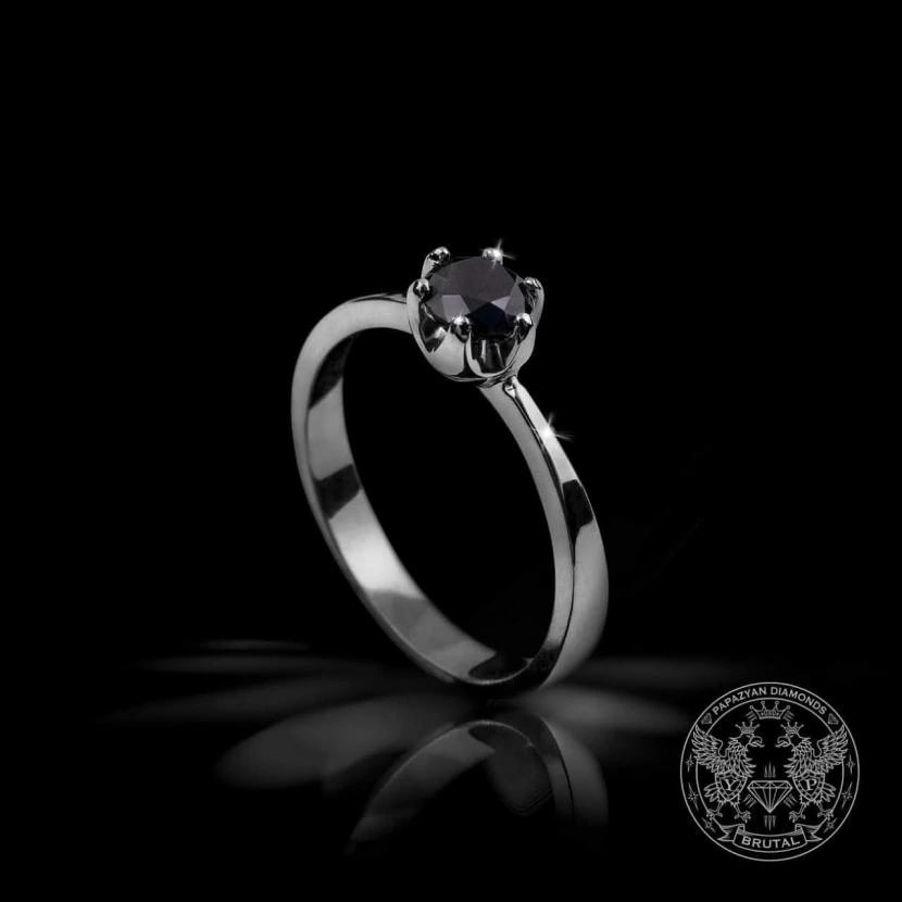 Годежен пръстен с диамант 0,68 ct в бяло злато 585 — снимка 1