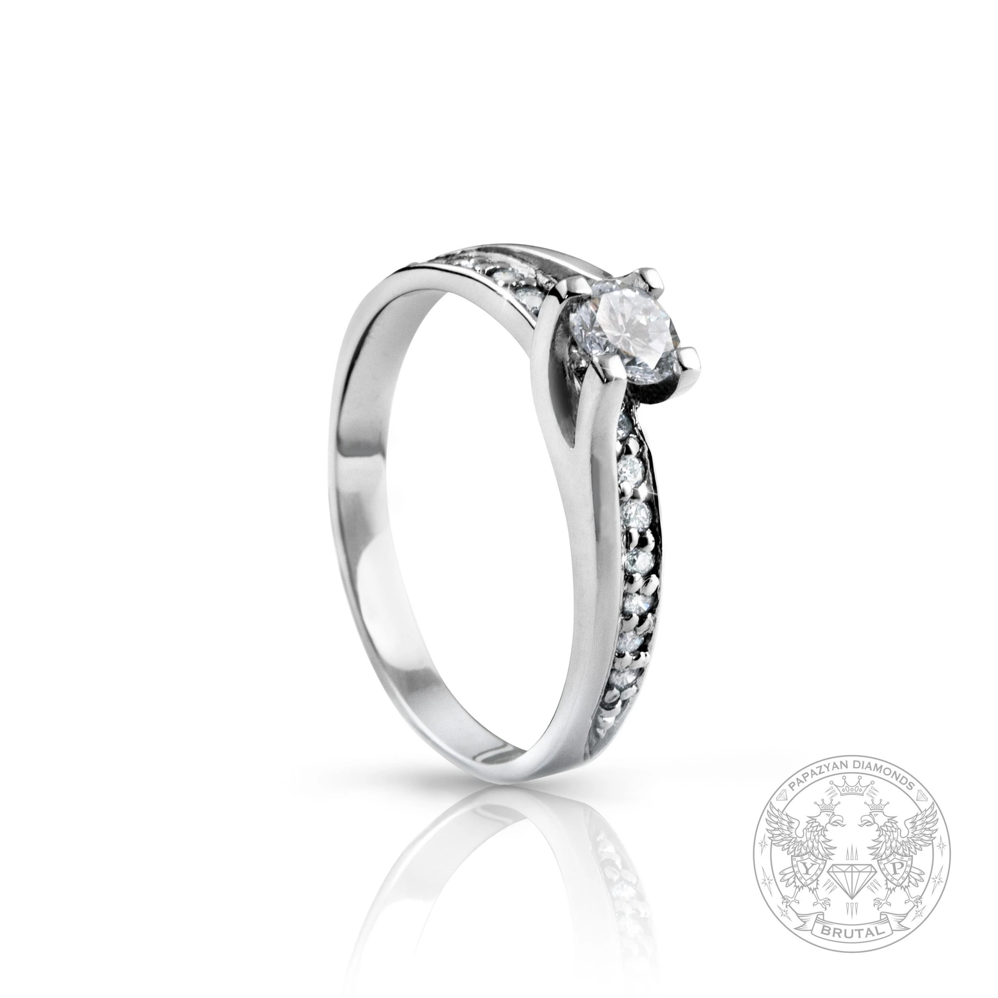 Годежен пръстен с диамант 0,264 ct и странични брилянти 0,12 ct в бяло злато 585 — снимка 1