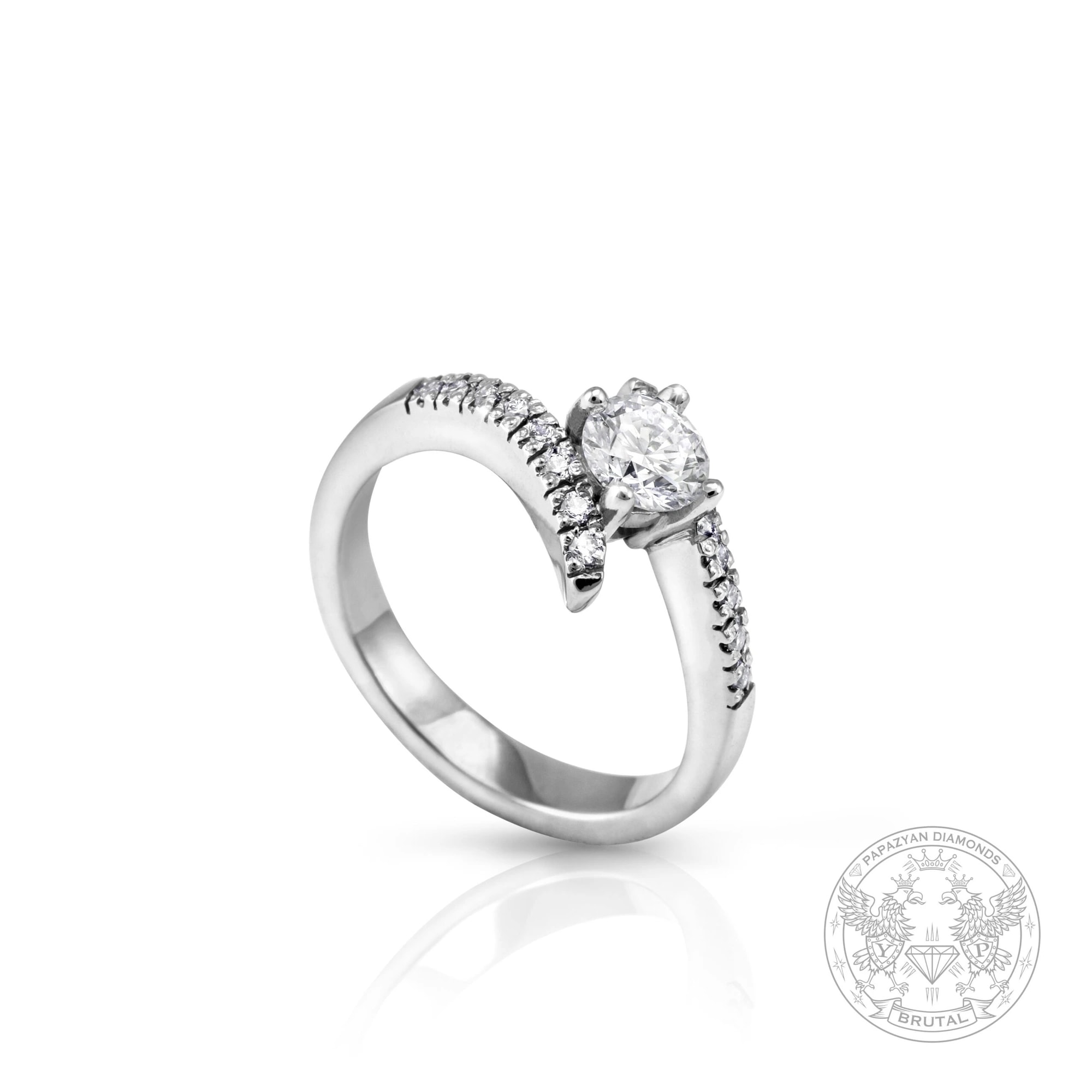 Годежен пръстен с диамант 0,42 ct и странични брилянти 0,15 ct в бяло злато 585 — GIA сертифициран — снимка 1