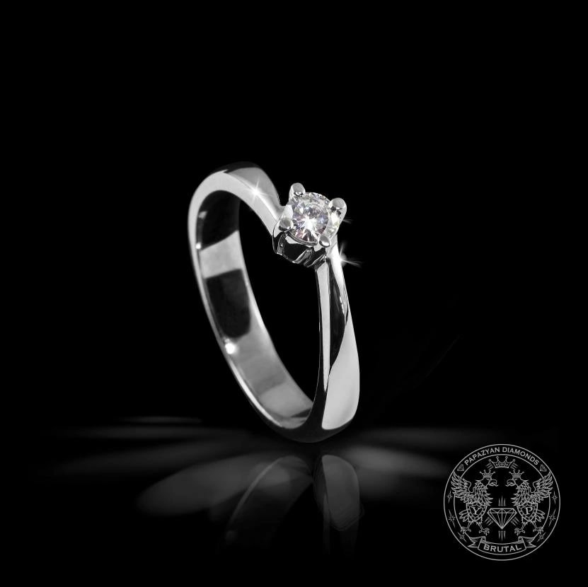 Годежен пръстен с диамант 0,26 ct в бяло злато 585 — снимка 1