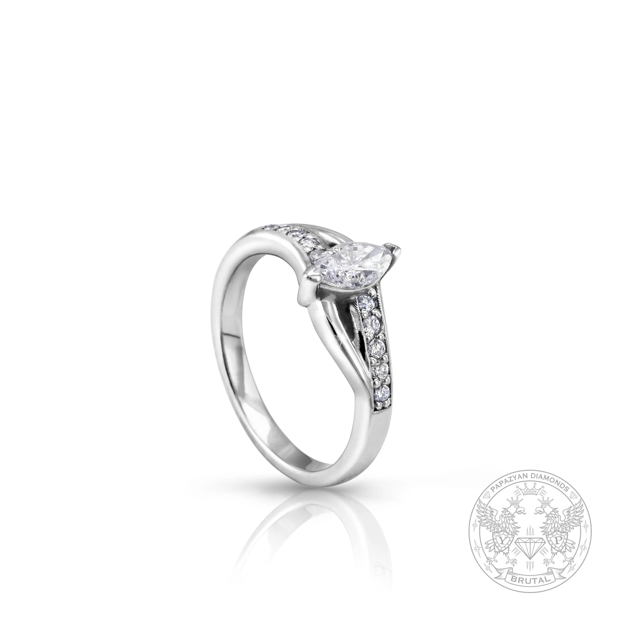 Годежен пръстен с диамант 0,42 ct и странични брилянти 0,15 ct в бяло злато 585 — снимка 1