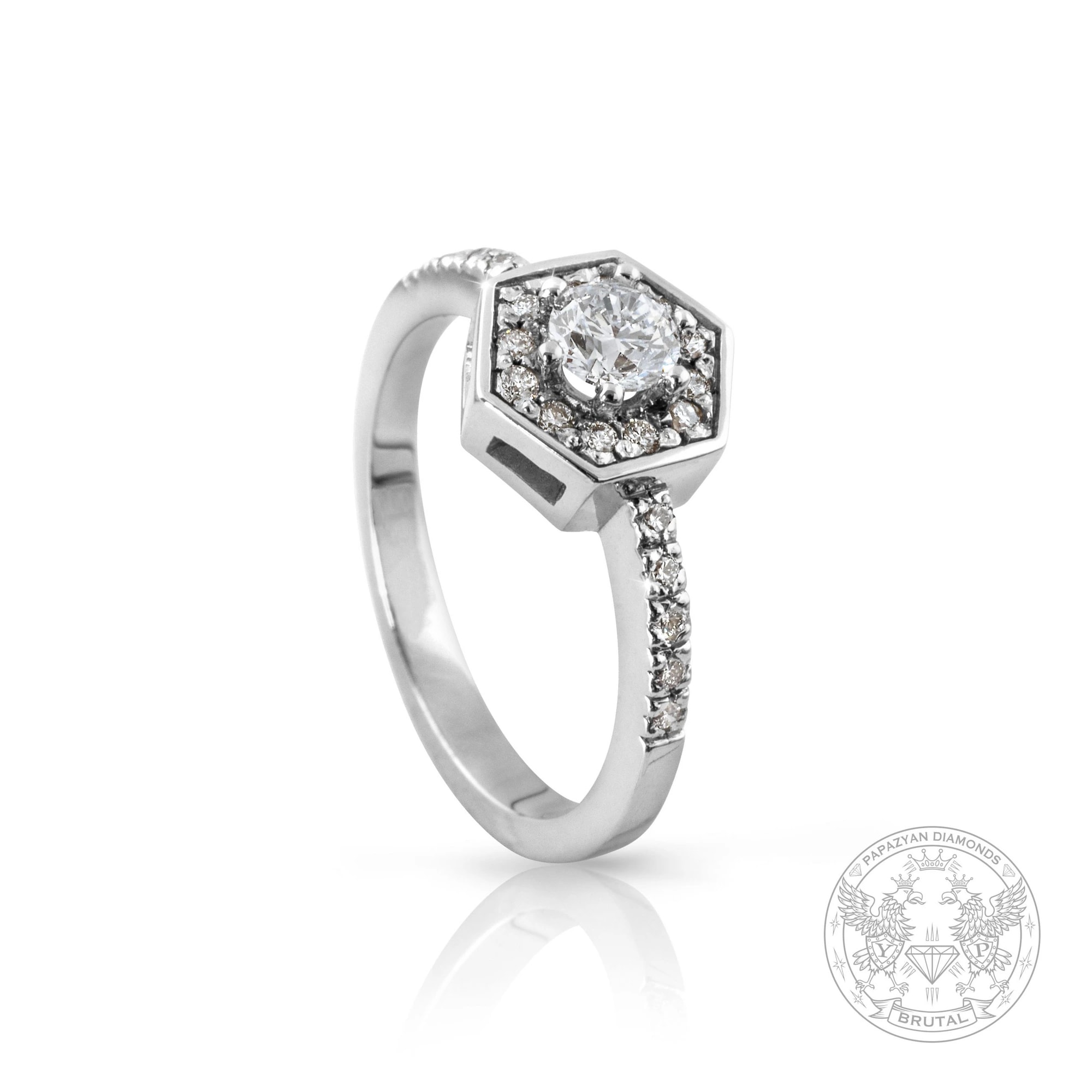 Годежен пръстен с диамант 0,3 ct и странични брилянти 0,08 ct в бяло злато 750 — GIA сертифициран — снимка 1