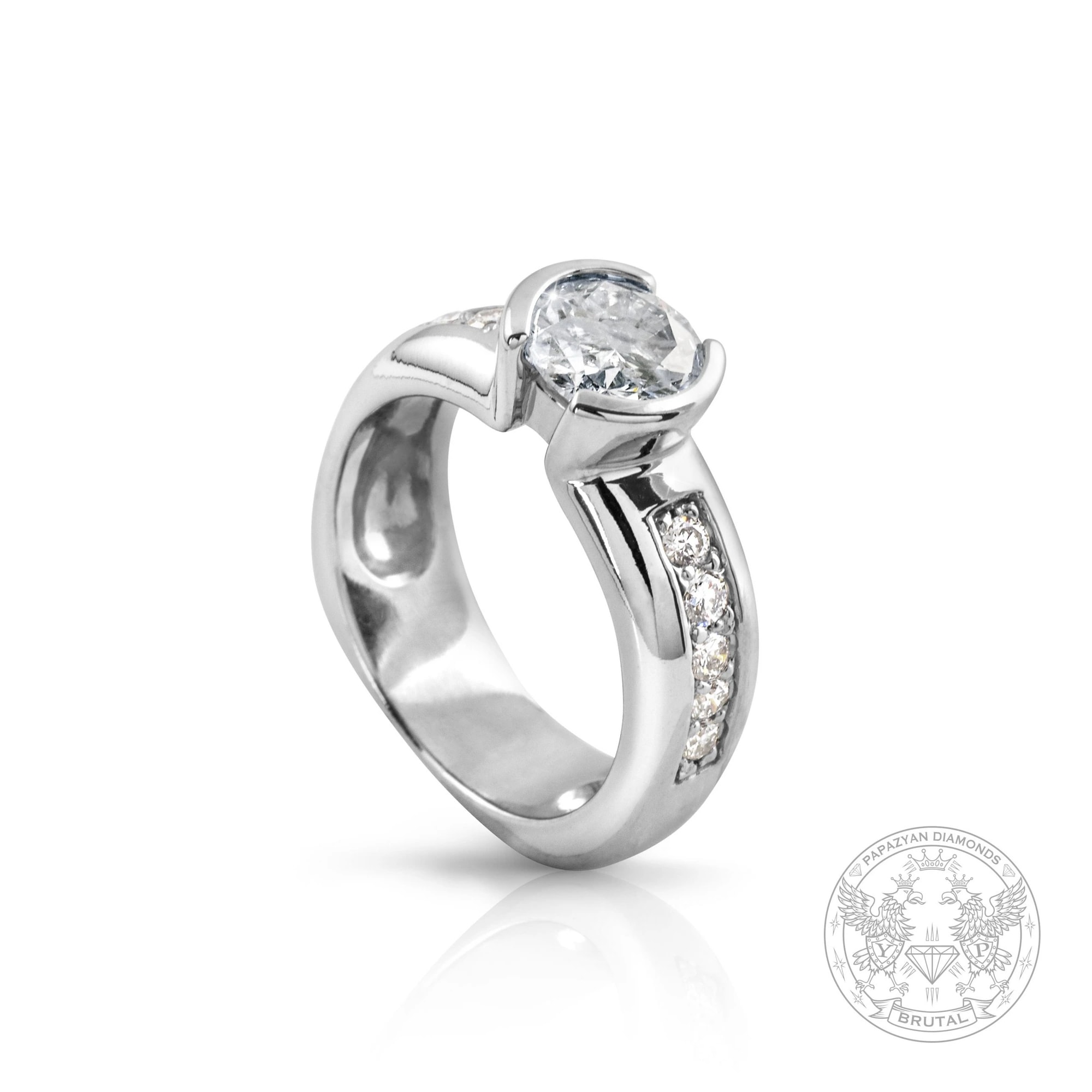 Годежен пръстен с диамант 1,21 ct и странични брилянти 0,3 ct в бяло злато 585 — CGL сертифициран — снимка 1